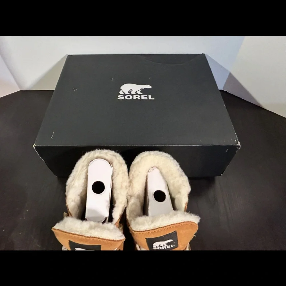 Sorel Out N About III Conquest Waterproof Boots Camel Brown Womans 9.5